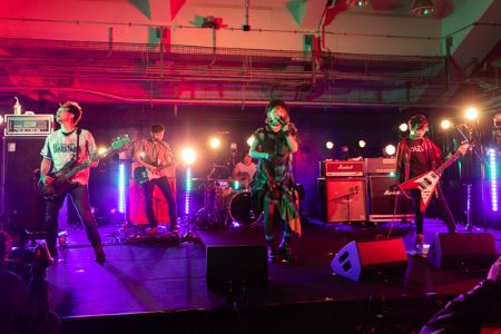 岸田教団＆THE明星ロケッツ