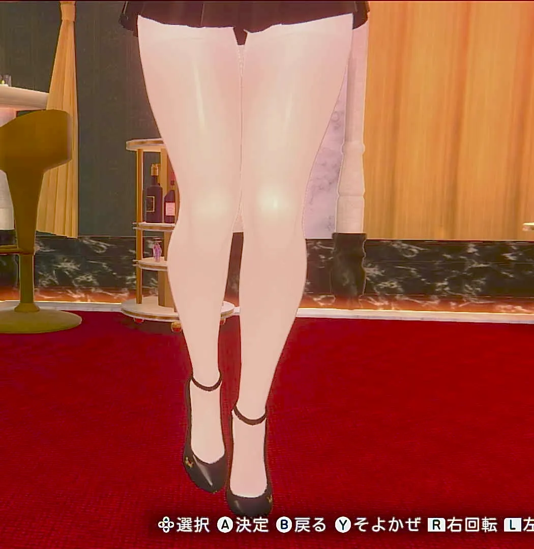 花奈の白パンスト