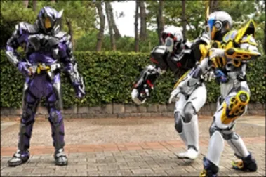 仮面ライダー滅 スティングスコーピオン 仮面ライダーバルカン パンチングコング 仮面ライダーバルキリー ライトニングホーネット